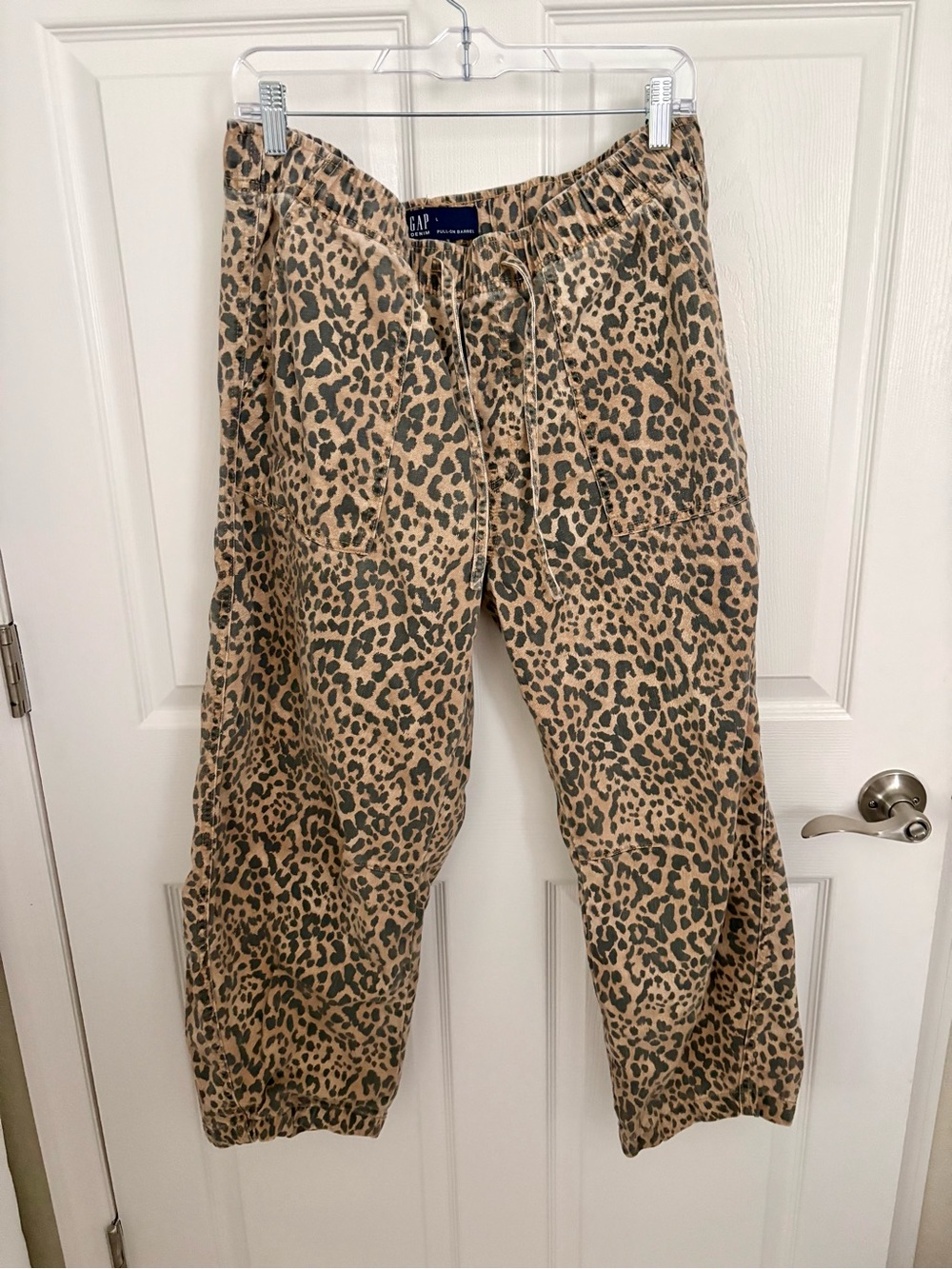 GAP barrel Leopard Print Drawstring Pants - Tan/Black